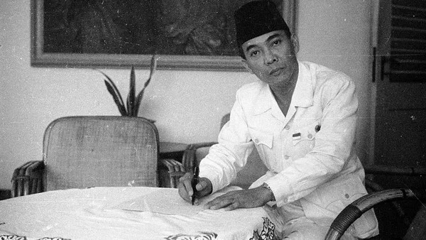 Strategi Brilian di Balik Kemerdekaan Negara: 6 Taktik yang Mengubah Sejarah 4 Strategi Brilian di Balik Kemerdekaan Negara: 6 Taktik yang Mengubah Sejarah