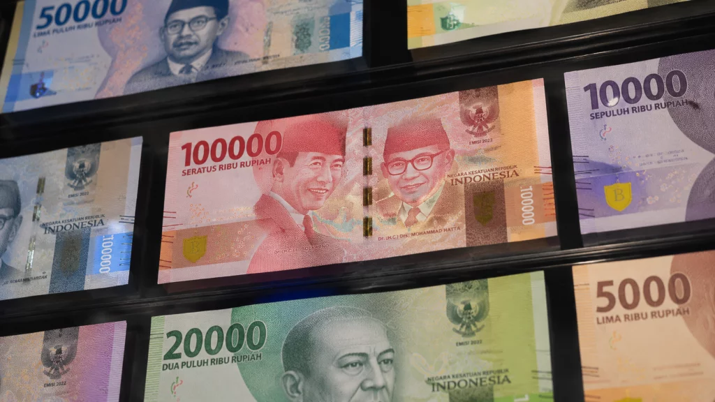 80 Tahun Rupiah Indonesia: Dari ORI Perjuangan hingga Krisis Moneter 9 80 Tahun Rupiah Indonesia: Dari ORI Perjuangan hingga Krisis Moneter