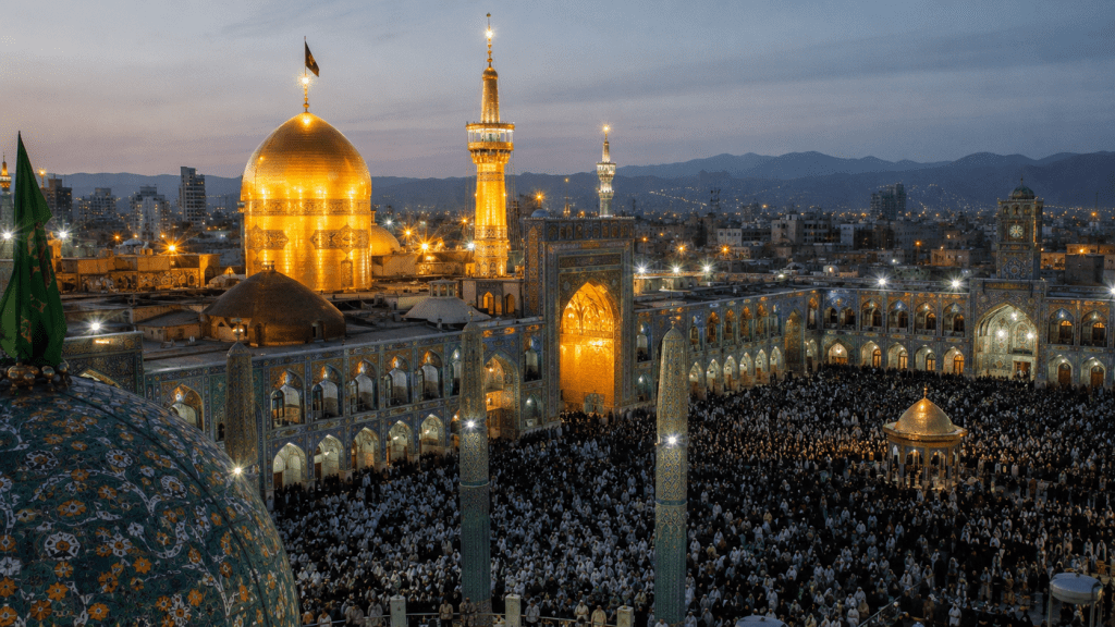 Ali Khamenei Dimakamkan di Mashhad, 4 Bulan Usai Serangan Israel-AS 5 Ali Khamenei Dimakamkan di Mashhad, 4 Bulan Usai Serangan Israel-AS